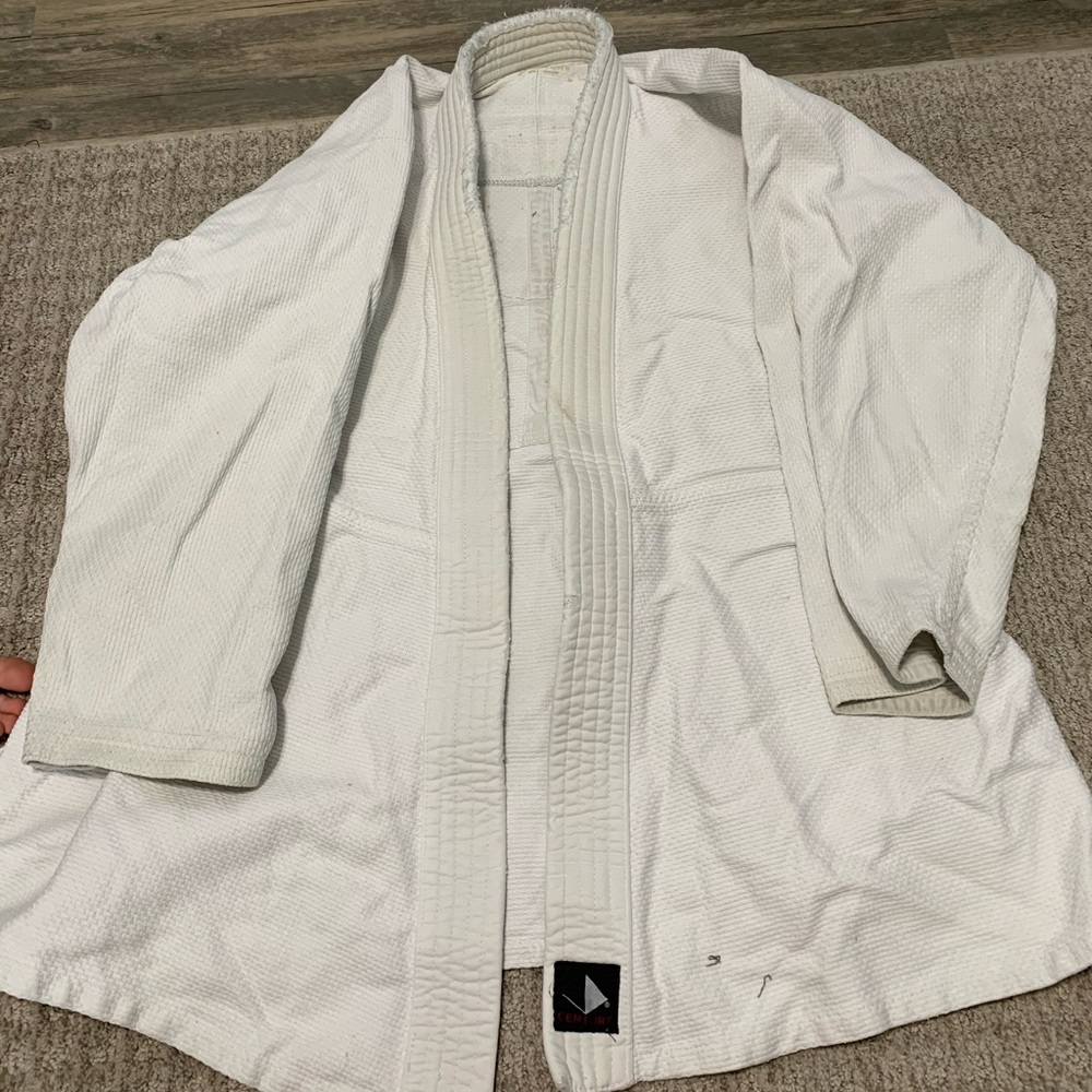 Gi
